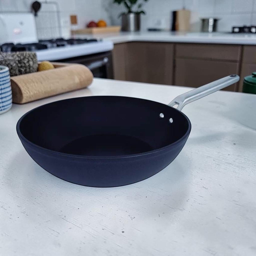 Blue Nonstick Wok, 11-Inch with Stainless Steel Handle, Wok